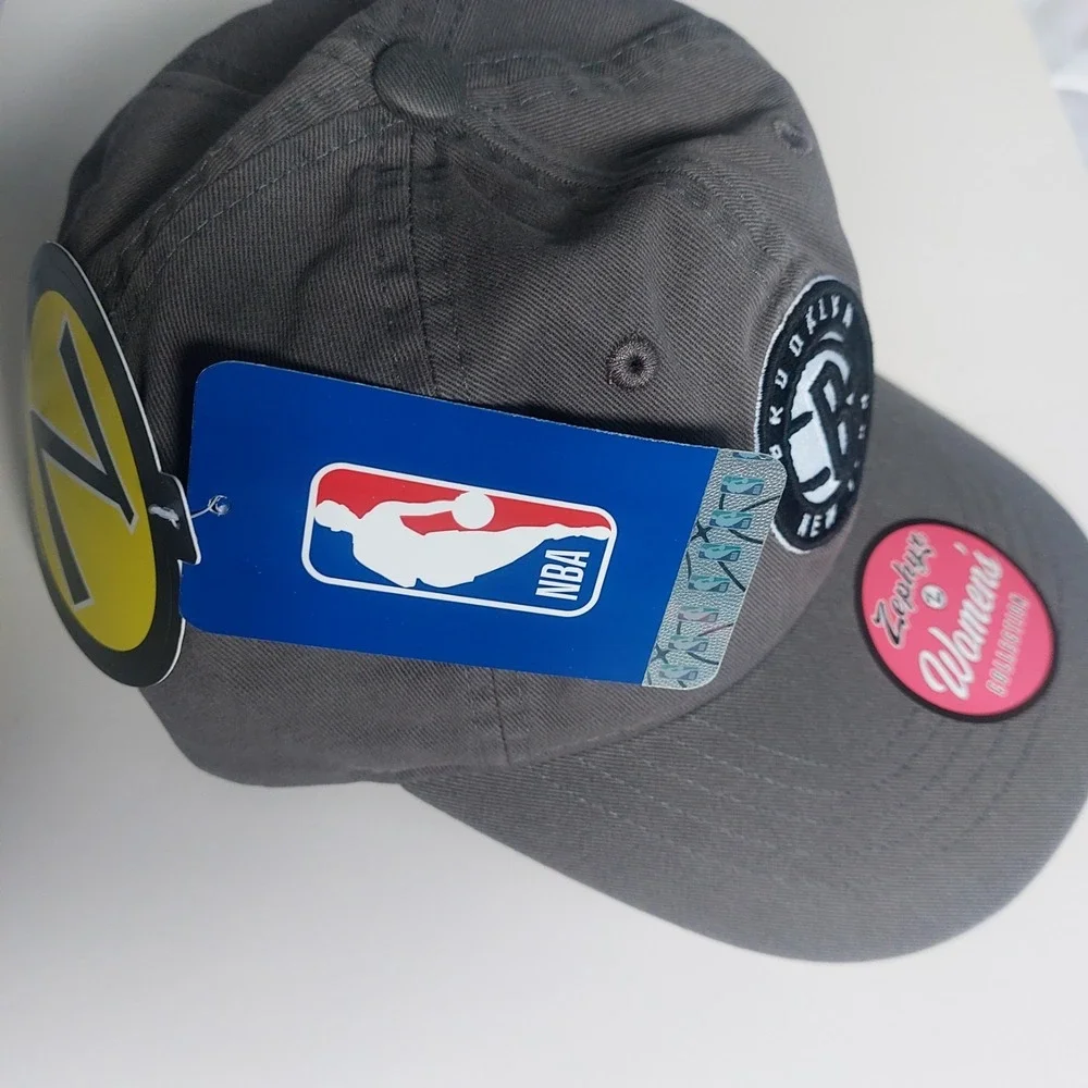 Brooklyn New York Cap‎ Womens Adjustable Zephyr  Collection Black